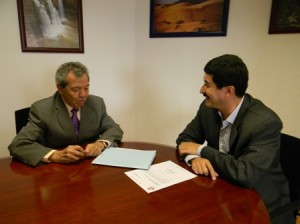 Entrega diputado petista documento