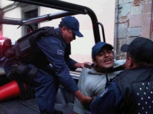 Durante su detención en abril del 2011