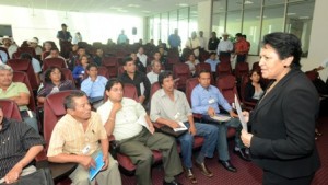 Imparten curso-taller