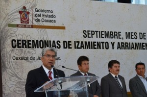 Netzahualcóyotl Salvatierra López Secretario de las Infraestructuras y Ordenamiento Territorial Sustentable