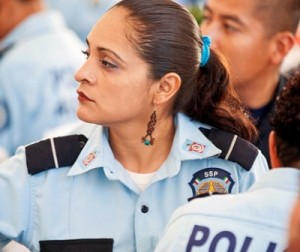 No es información reservada saber el número de policías