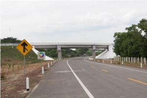Inauguran obras en el Istmo