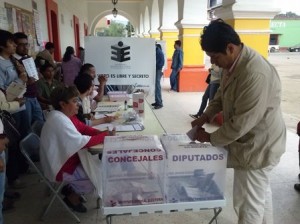 Candidato a diputado local por el PRI-PVEM en el Distrito 02