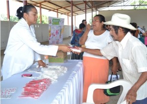 Benefician a cerca de dos mil personas