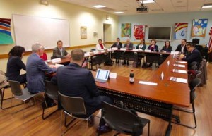 Sostuvo reuniones con líderes políticos y de opinión