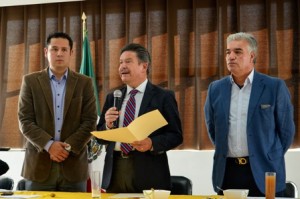 Formalizan renuncias a la presidencia y secretaria general