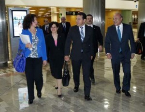 Tendrá reuniones con autoridades de SRE; SE y Sener