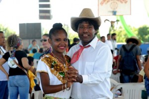 Buscab reformar el artículo 2° de la Constitución Política de los Estados Unidos Mexicanos