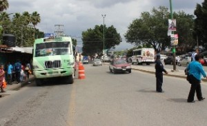 Es por la mañana y tarde, horarios en los que se incrementa en tráfico de automóviles