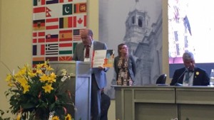 Gana concurso internacional