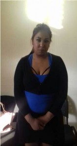 Joana Michel Martínez Meléndez, llevaba a un menor de edad