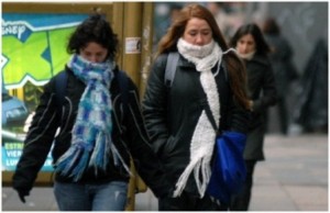 El virus se propaga fácilmente por el aire