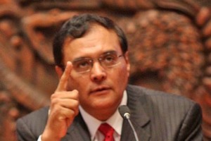 Senador de la República y ex precandidato del PRD