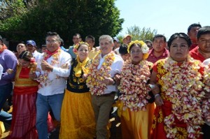 Abundó que su labor ha sido sumar voluntades, porque su prioridad es mantener la unidad al interior del partido