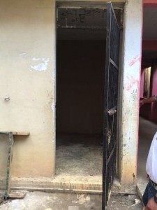 Los separos municipales se encuentran vacios, sin personas al interior.