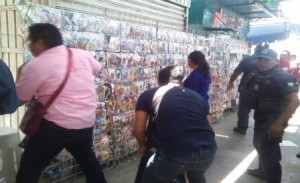 Decomisan más de nueve mil discos apócrifos