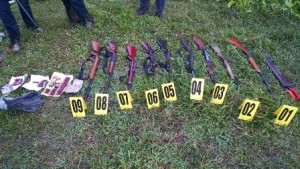Decomisan 11 armas largas de diversos calibres, siete motosierras y cartuchos útiles.