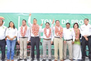 Candidato a gobernador del PRI-PVEM-Panal