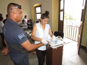 Se cumple la obligación impuesta a todos los elementos policíacos para contar con su CUIP.