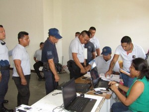 Evaluación y control de confianza