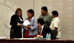 La canciller reafirmó su compromiso y determinación para mantener un diálogo cercano con familiares.