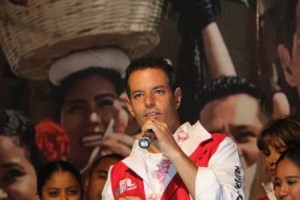 Candidato a gobernador del PRI-PVEM-Panal