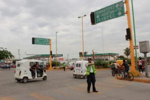 Las lluvias dañan dispositivos electrónicos de los semáforos.
