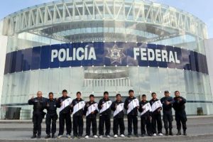Realiza acondicionamiento físico en la Policía Federal