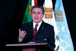 Taller dedicado a los profesionales del derecho, la medicina y la psicología.