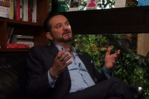 Reconocido psicólogo y terapeuta