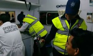 Aplican 16 pruebas de alcoholemia