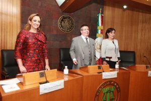 Fijan bases de colaboración