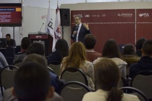 Director del Centro de Creación Literaria Xavier Villaurrutia del INBA