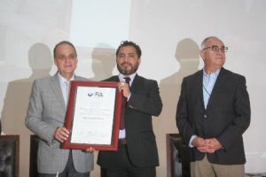 Poeta y escritor