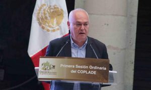 Pero Gabino pide más