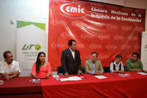 UTVCO y CMIC firman convenio