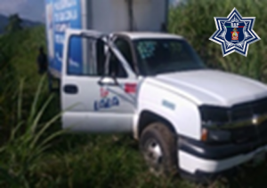 Camioneta Chevrolet, placas XW-04080 del Estado de Veracruz.