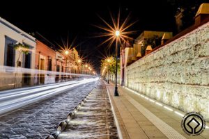 Los edificios civiles y religiosos ubicados en el Centro Histórico de Oaxaca, plasman más de 400 años de historia.