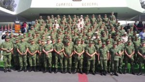 Con su ejemplo y dedicación servirán de guía e impulso para sus compañeros y subalternos.