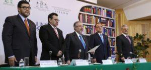 “Las bibliotecas jurídicas como medios de difusión de la Cultura Constitucional”.