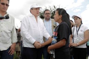 Recibió peticiones de pobladores de escasos recursos de Nochixtlán.