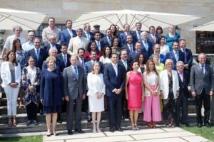 Refrendan compromiso