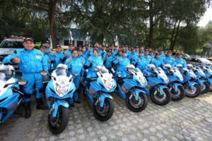 Apoyo en fallas mecánicas, falta de corriente, cambio de llantas, apoyo de grúa, entre otros.