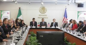 “Hay muchas oportunidades en el campo de ciencia, tecnología, educación y economía".