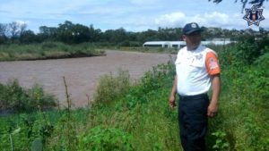 Autoridades realizan acciones de vigilancia en los márgenes de este río.