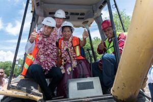 Inicia construcción en Juchitán