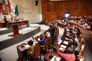 Aprueba Congreso bases constitucionales