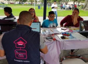 También entregaron certificados de matrimonio y defunción gratuitos.