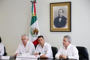 “Oaxaca tiene un gran reto y déficit de vivienda, porque más del 70% de la tierra es social y la mayor parte es comunal".
