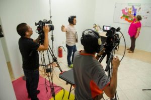 A través de una serie de programas televisivos se expondrán contenidos educativos audiovisuales.